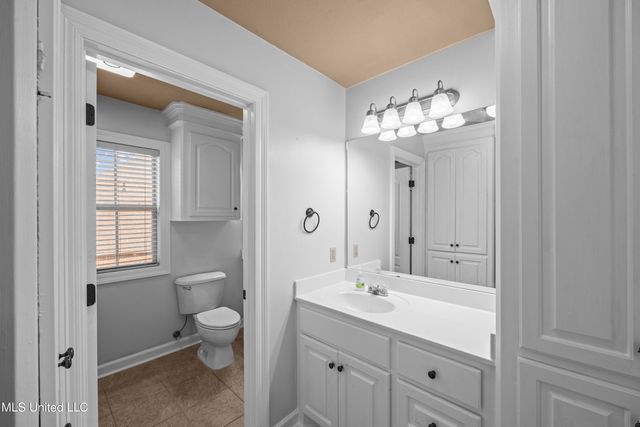 123 Oakhurst Drive, Clinton, MS 39056