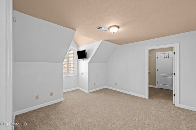 123 Oakhurst Drive, Clinton, MS 39056