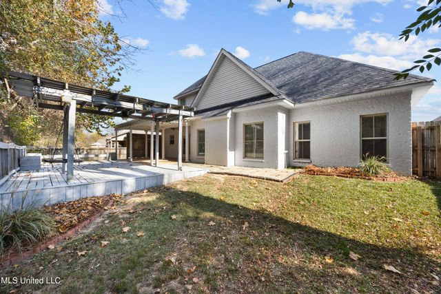 123 Oakhurst Drive, Clinton, MS 39056