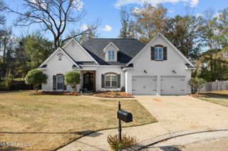 123 Oakhurst Drive, Clinton, MS 39056