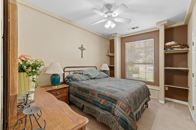 2729 W Ceres Court, Visalia, CA 93291