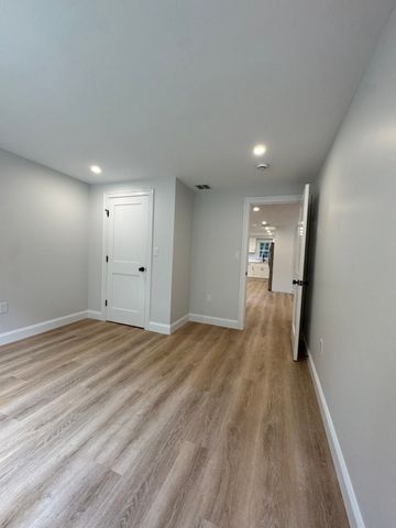158 Fairview Ave, Athol, MA 01331
