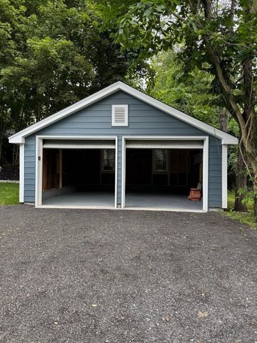 158 Fairview Ave, Athol, MA 01331