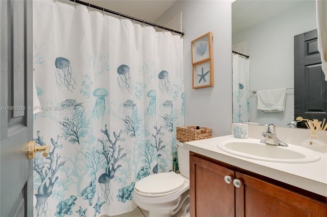 8916 SW 19th St, Miramar, FL 33025