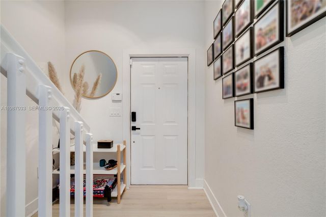 8916 SW 19th St, Miramar, FL 33025