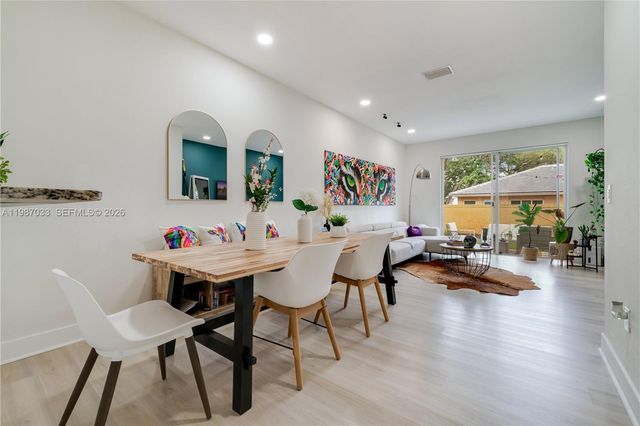 8916 SW 19th St, Miramar, FL 33025