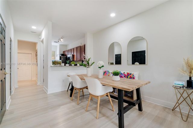 8916 SW 19th St, Miramar, FL 33025