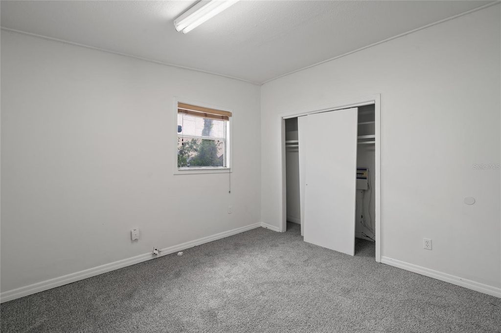 Image 9 of property listing at 1541 W LA SALLE STREET, Tampa, FL 33607