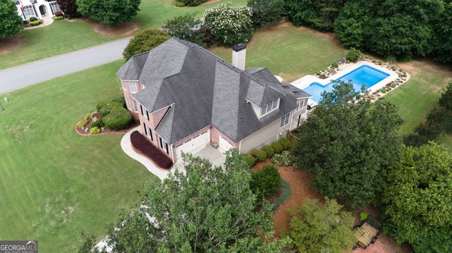 100 Grouse Point, Fayetteville, GA 30215