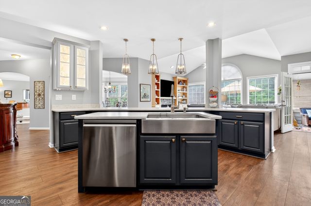 100 Grouse Point, Fayetteville, GA 30215