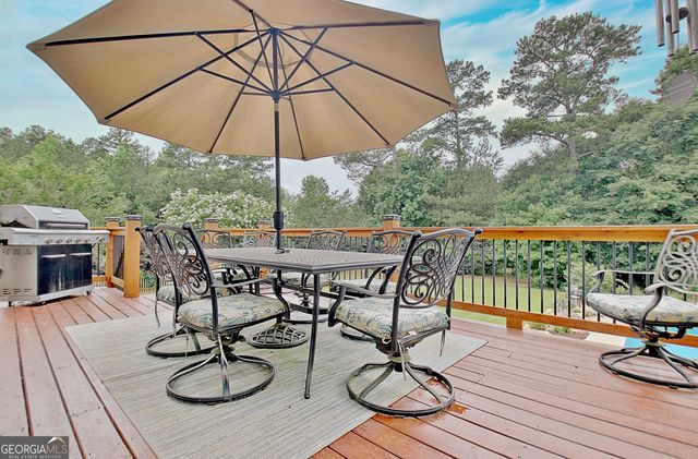 100 Grouse Point, Fayetteville, GA 30215