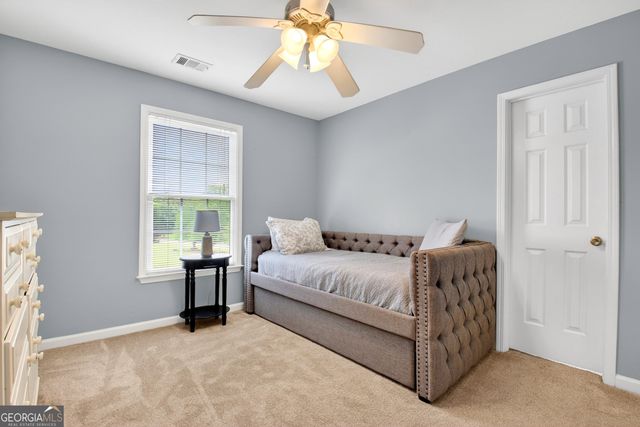 100 Grouse Point, Fayetteville, GA 30215