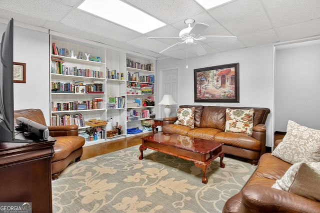 100 Grouse Point, Fayetteville, GA 30215