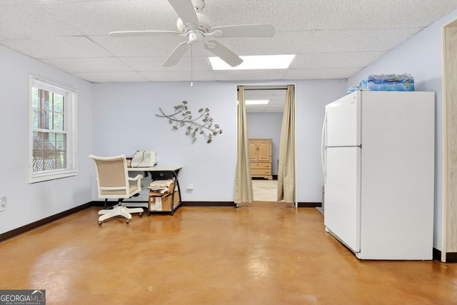 100 Grouse Point, Fayetteville, GA 30215