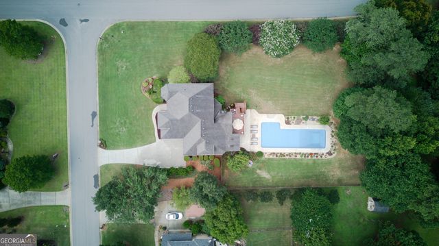 100 Grouse Point, Fayetteville, GA 30215