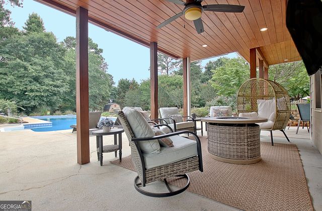 100 Grouse Point, Fayetteville, GA 30215