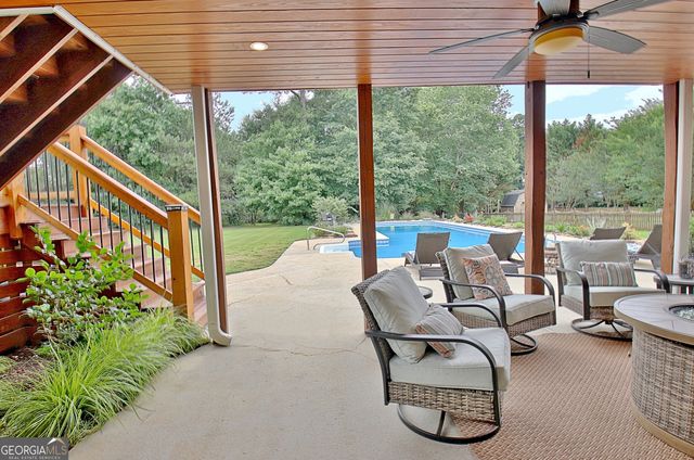 100 Grouse Point, Fayetteville, GA 30215