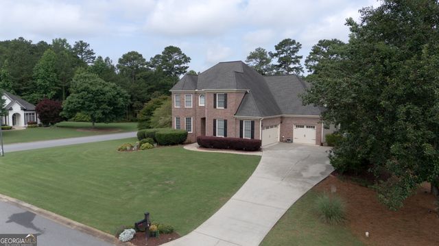 100 Grouse Point, Fayetteville, GA 30215