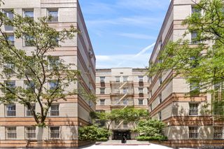 75 Bank Street 1B, New York (manhattan), NY 10014
