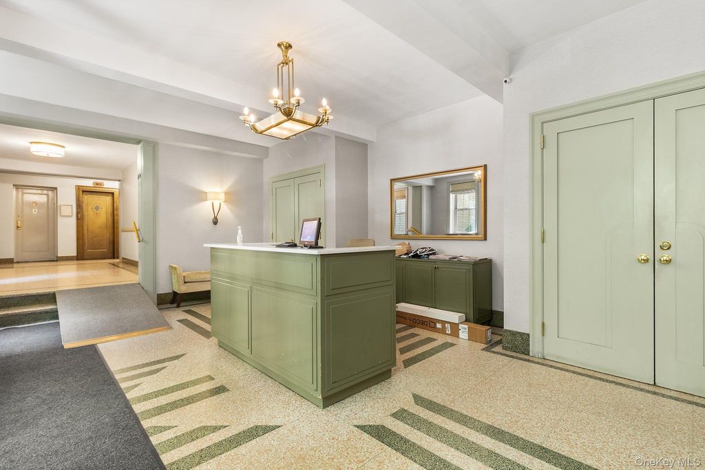 75 Bank Street 1B, New York (manhattan), NY 10014 — photo 3