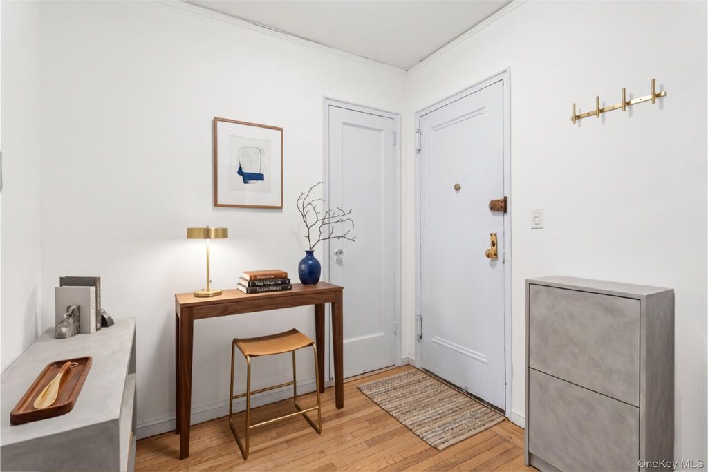 75 Bank Street 1B, New York (manhattan), NY 10014 — photo 5