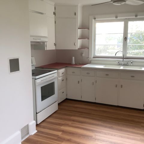 10 Clara St, New Bedford, MA 02744
