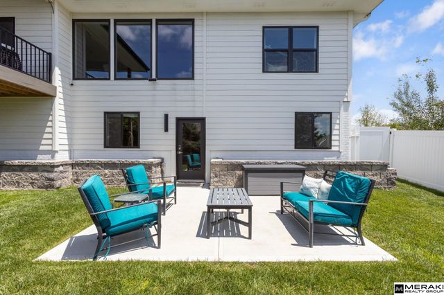 10642 S 188th Avenue, Omaha, NE 68136