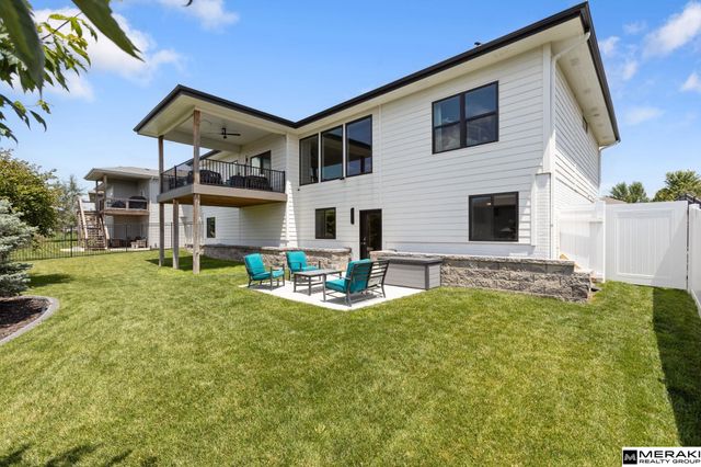 10642 S 188th Avenue, Omaha, NE 68136