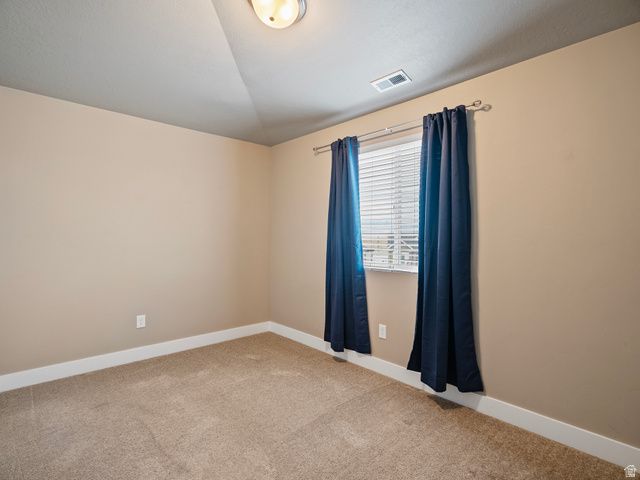 5108 N STRATFORD DR, Stansbury Park, UT 84074