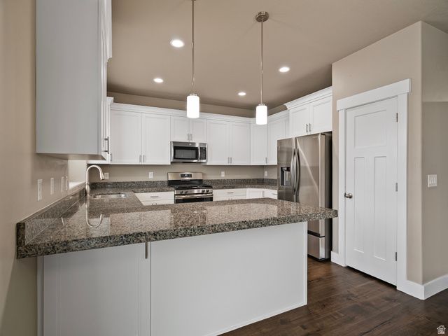 5108 N STRATFORD DR, Stansbury Park, UT 84074