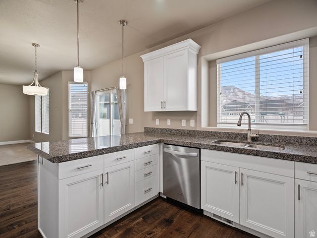 5108 N STRATFORD DR, Stansbury Park, UT 84074