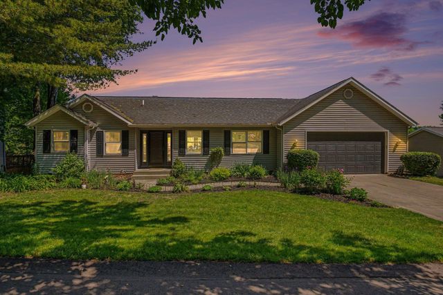 16036 Lewis Lake Drive, Vandalia, MI 49095