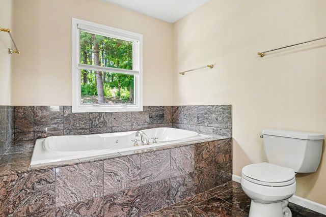 16036 Lewis Lake Drive, Vandalia, MI 49095