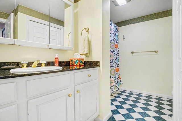 16036 Lewis Lake Drive, Vandalia, MI 49095