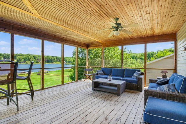 16036 Lewis Lake Drive, Vandalia, MI 49095