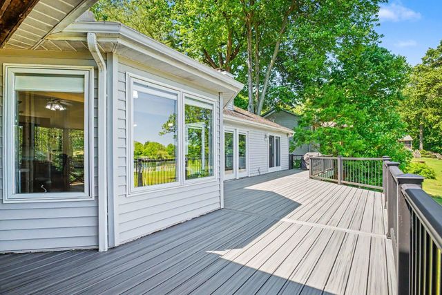 16036 Lewis Lake Drive, Vandalia, MI 49095