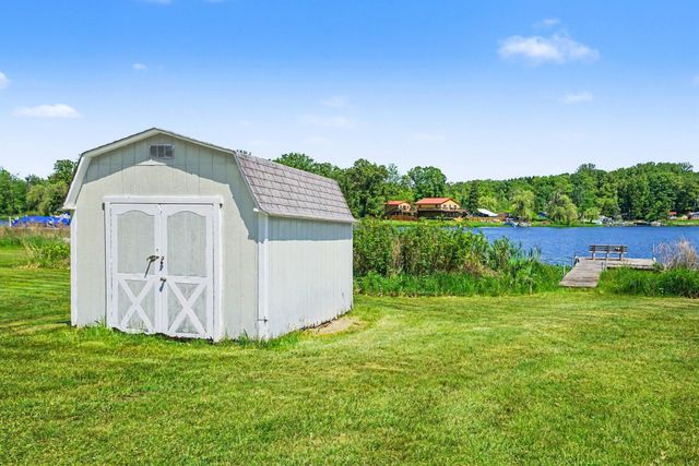 16036 Lewis Lake Drive, Vandalia, MI 49095