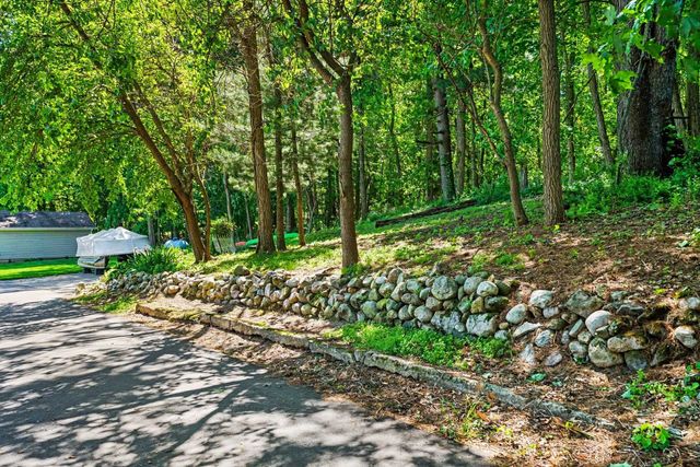 16036 Lewis Lake Drive, Vandalia, MI 49095