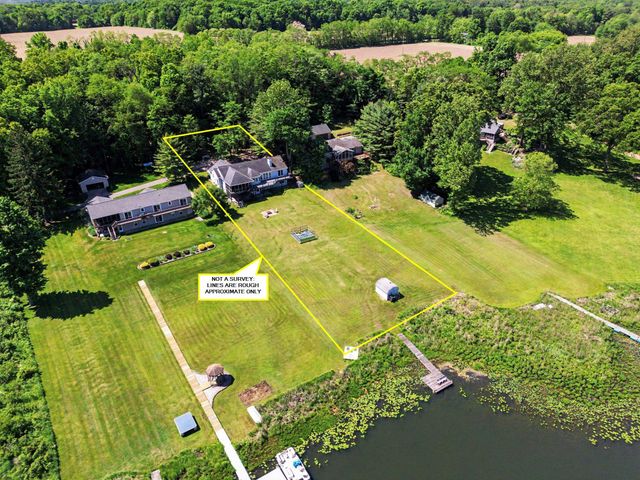 16036 Lewis Lake Drive, Vandalia, MI 49095