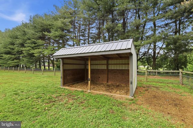 1853 VANDYKE GREENSPRING RD, Smyrna, DE 19977
