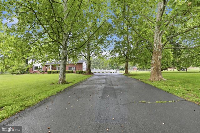 1853 VANDYKE GREENSPRING RD, Smyrna, DE 19977