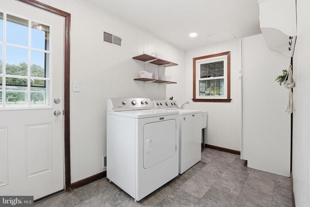 1853 VANDYKE GREENSPRING RD, Smyrna, DE 19977