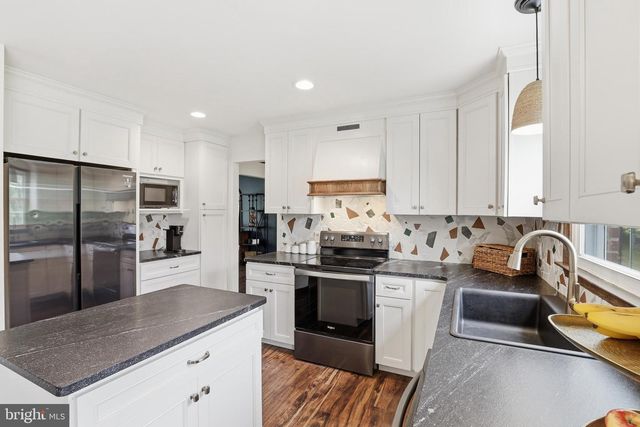1853 VANDYKE GREENSPRING RD, Smyrna, DE 19977
