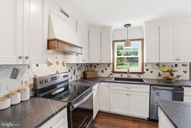 1853 VANDYKE GREENSPRING RD, Smyrna, DE 19977