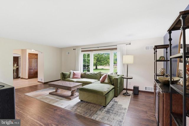 1853 VANDYKE GREENSPRING RD, Smyrna, DE 19977