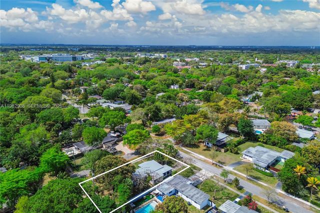 12955 NE 11th Ave, North Miami, FL 33161