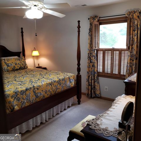 70 Spy Glass Circle, Sky Valley, GA 30537