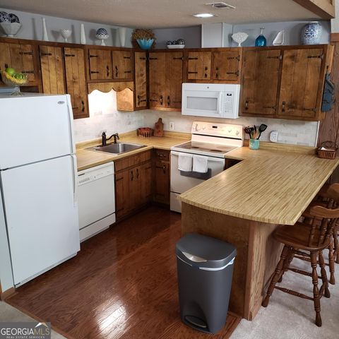 70 Spy Glass Circle, Sky Valley, GA 30537