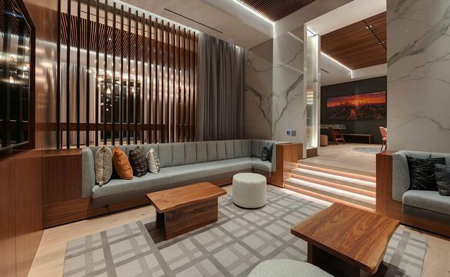 160 Birdsall 1417, Houston, TX 77007