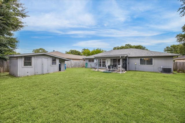21015 Waymare Lane, Spring, TX 77388